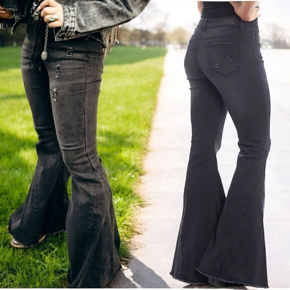 Black High Rise Bell Bottom Flare Jeans | Stretch Boutique Fit | Plus 18 | NEW - Picture 3 of 16